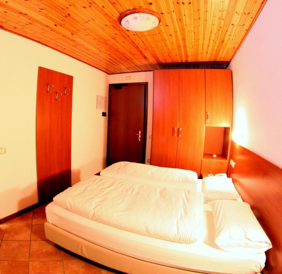 Hotel Milano เปียซซาตอร์เร ภายนอก รูปภาพ